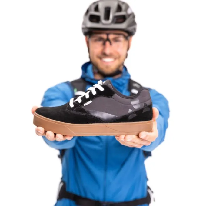 AM Moab Gravity Radschuhe