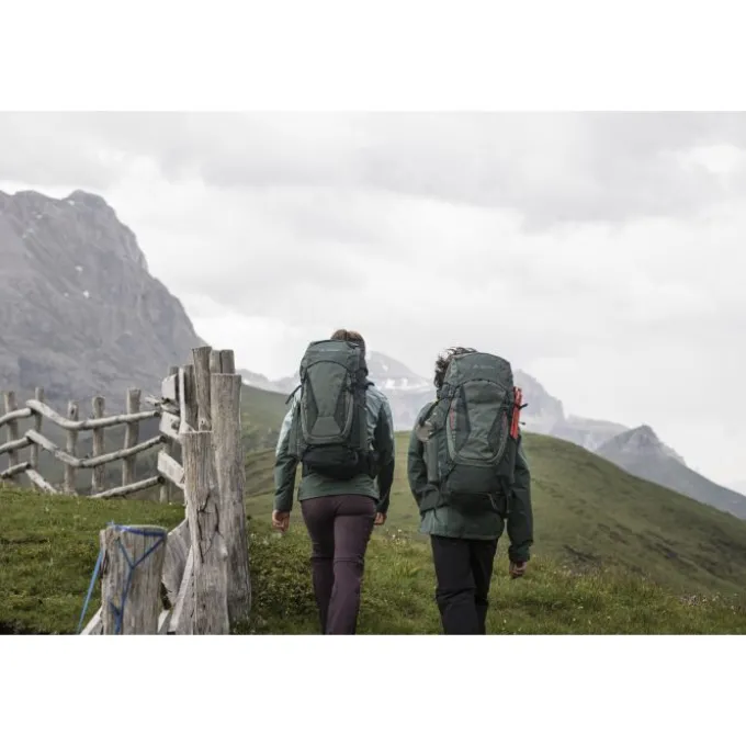 Asymmetric 38+8 Liter Trekkingrucksack Damen